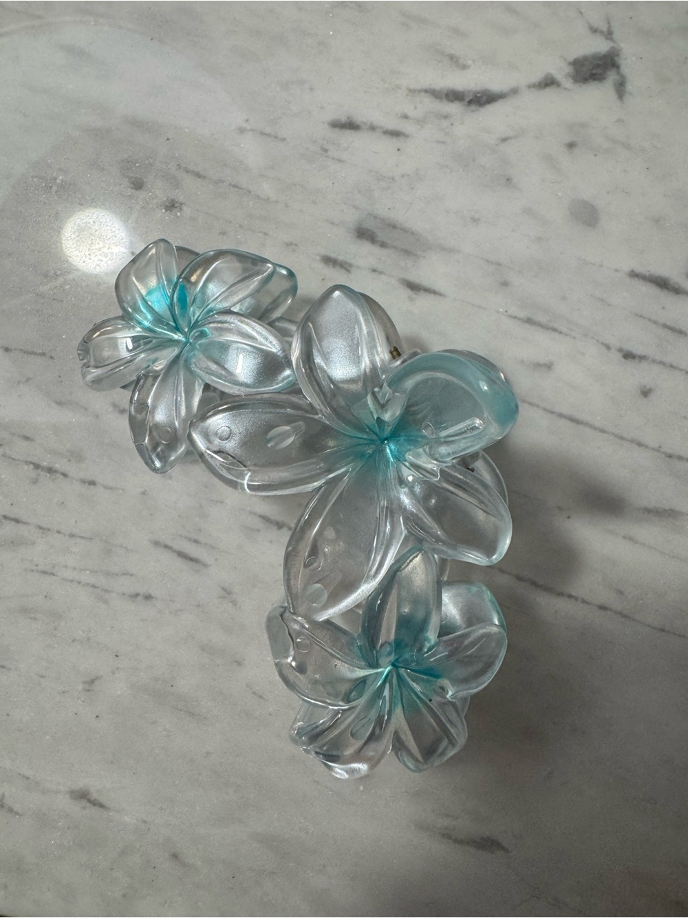 Emi Jay MISS SUPER BLOOM CLIP IN AQUA PEARL